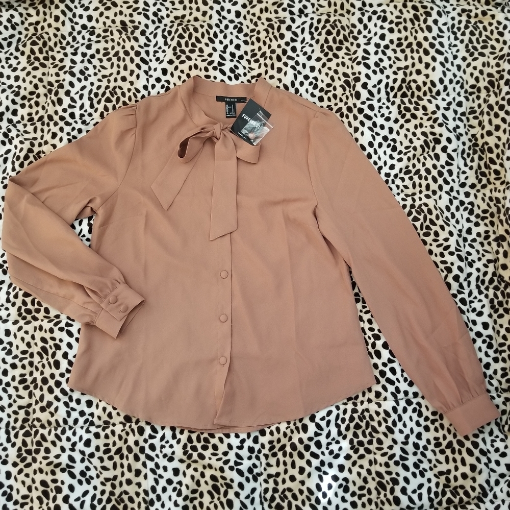 Long sleeve Button Up